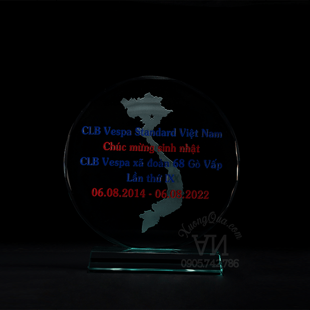 Kỷ niệm chương cho câu lạc bộ