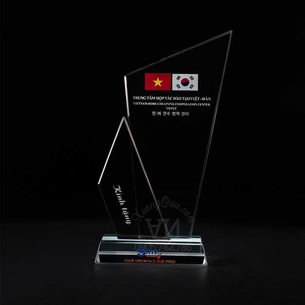 Kỷ niệm chương pha lê cao cấp 2 lớp
